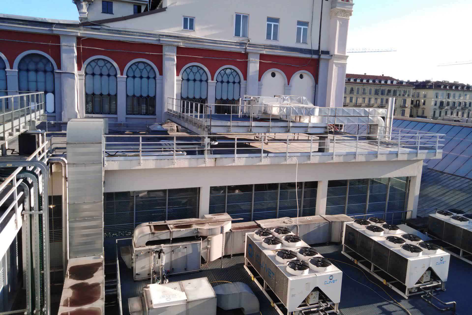 https://www.mit-impianti.it/wp-content/uploads/2022/05/porta_nuova_18.jpg